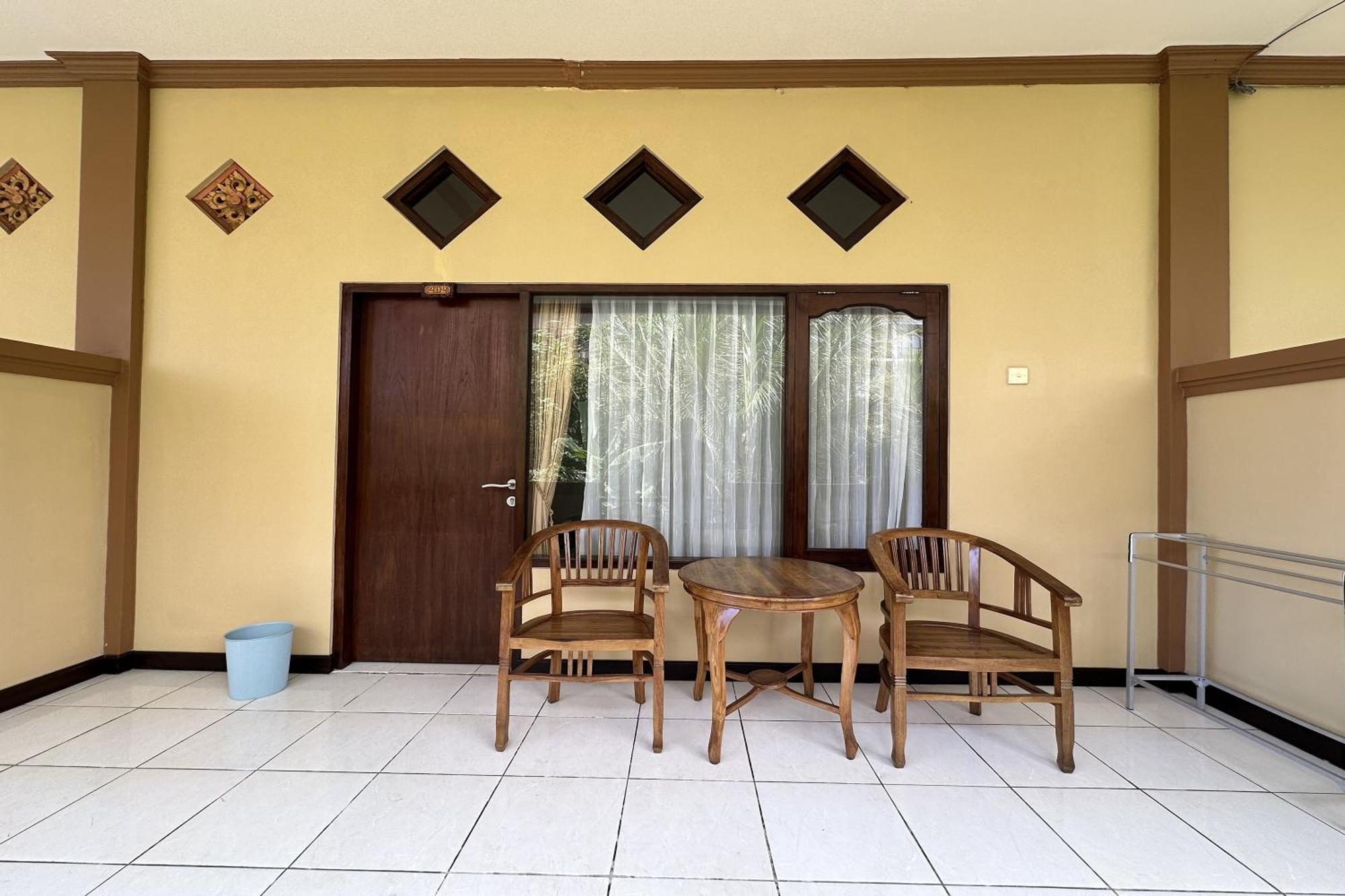 Taxa Raya Guest House Legian Exteriér fotografie