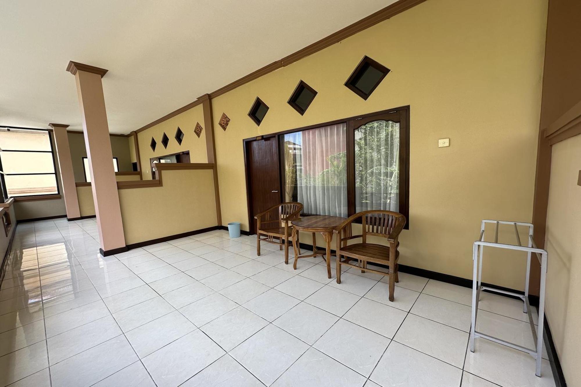 Taxa Raya Guest House Legian Exteriér fotografie